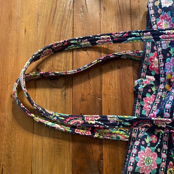 VGUC Vera Bradley tote - Picture 8 of 9